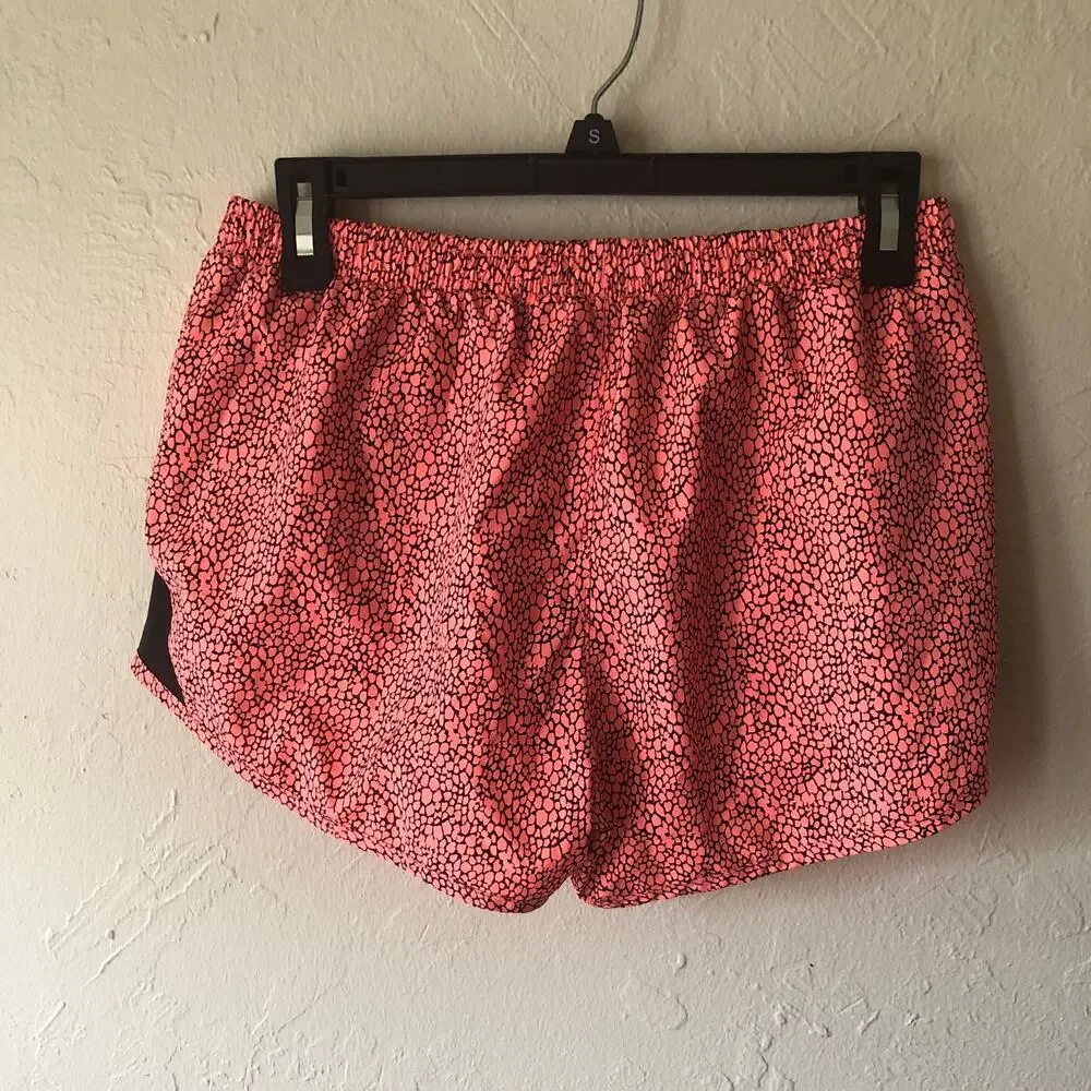 Women’s Nike Orange and Black Shorts Sz M